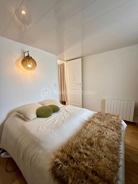 Maison de 80 m² - chambre rdc.jpg
