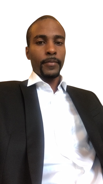 JÉRÔME FLESSEL - 260325023447_photo_en_situation_professionnelle