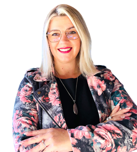 LUCYLLE MULTEAU - w98ubOj7kns5FAlrPfRH0S