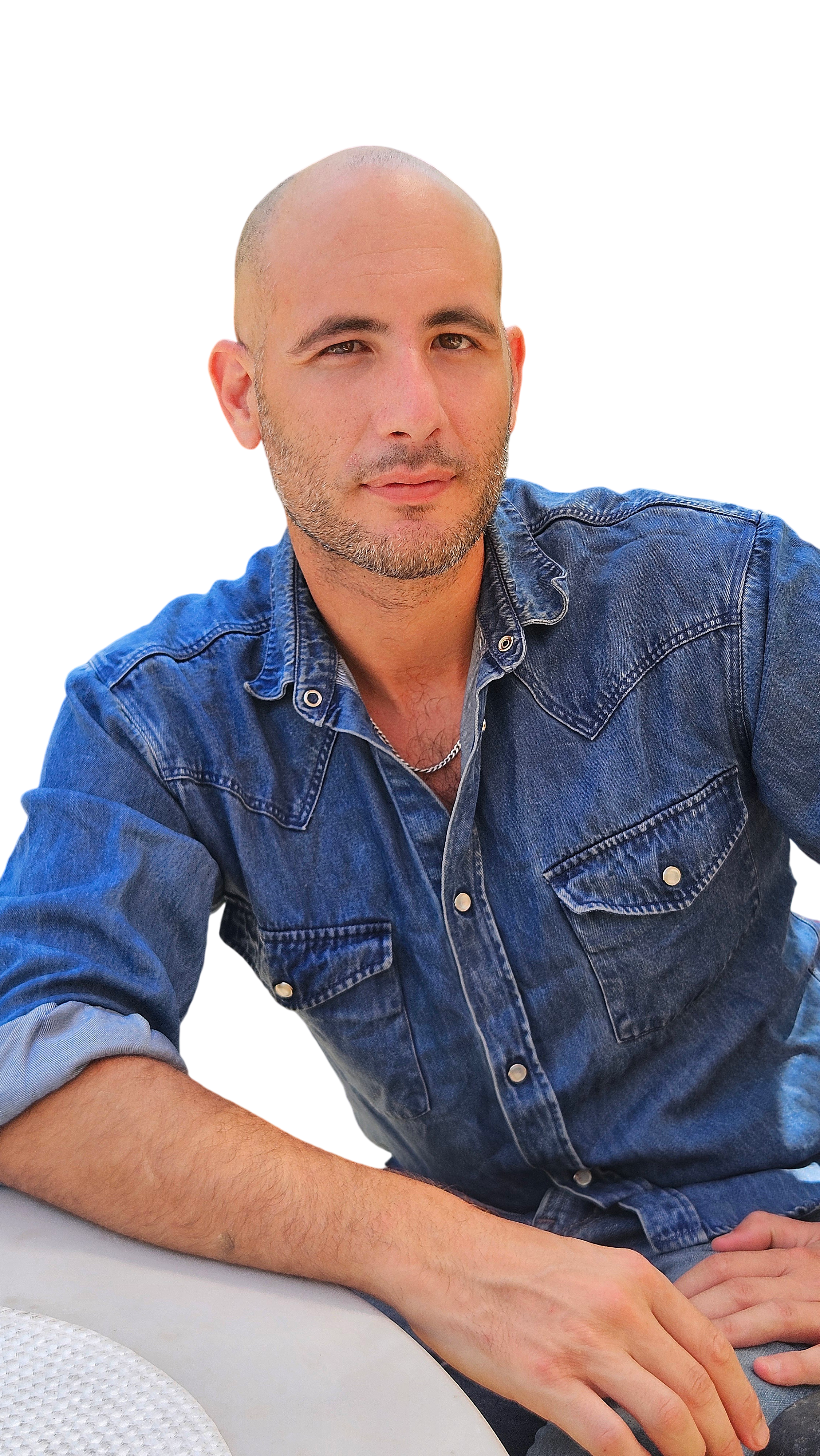 QUENTIN DERHI - CagODdh3VwJq86VXYPWgcT