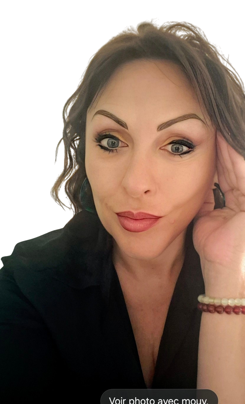 DELPHINE UBEDA - 251010060446_photo_en_situation_professionnelle