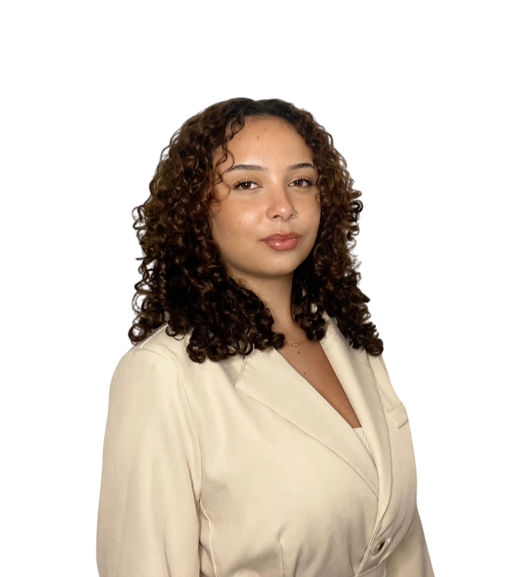 MAHÉE EVE-LOU DELMARTY